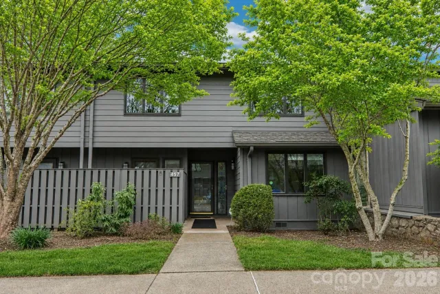 457 Crowfields Drive
