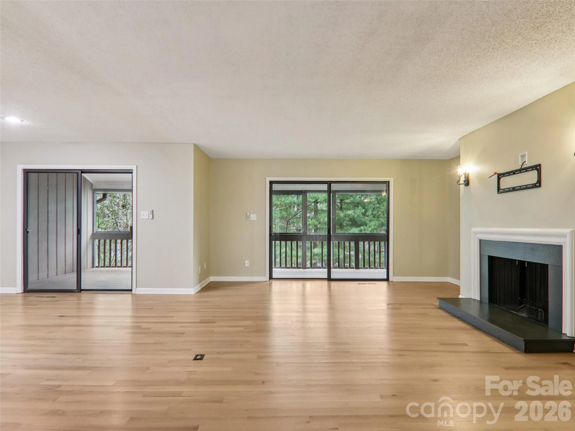 457 Crowfields Drive #6 - Photo 11