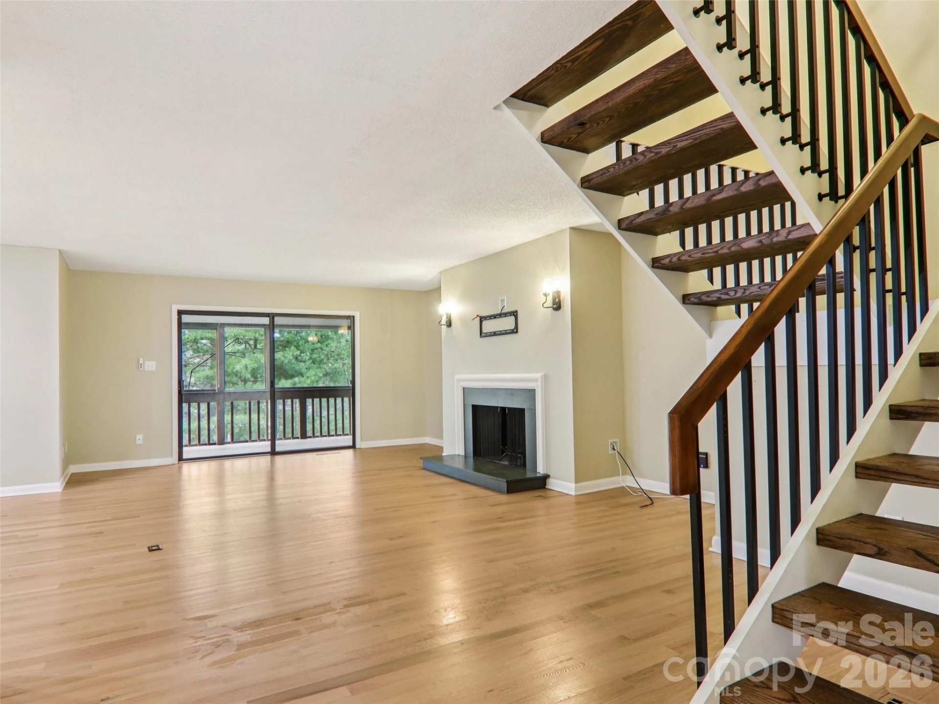 457 Crowfields Drive #6 - Photo 12