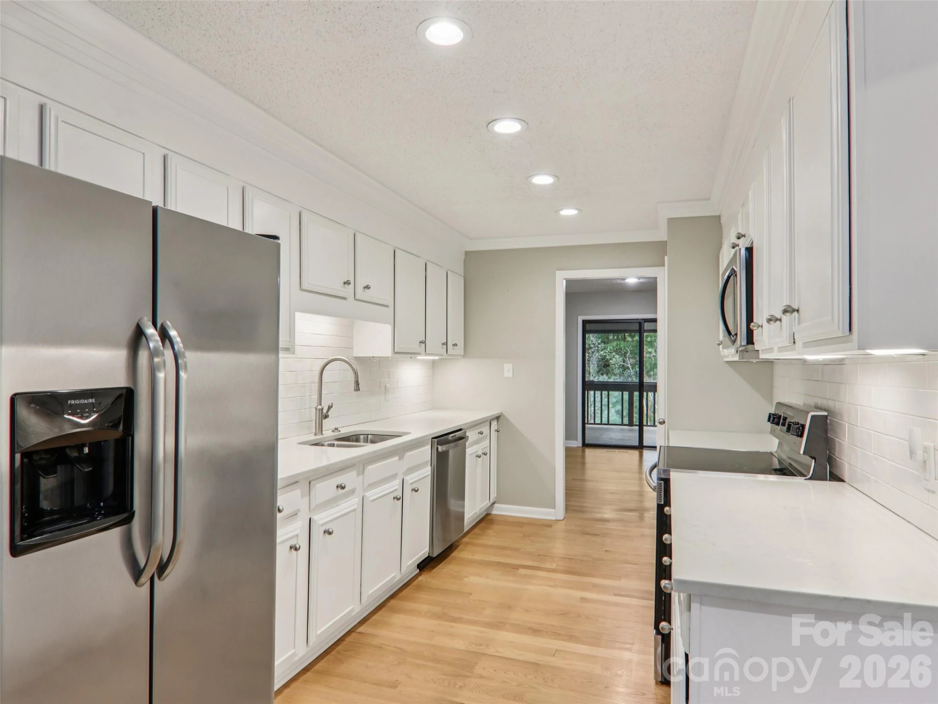 457 Crowfields Drive #6 - Photo 4
