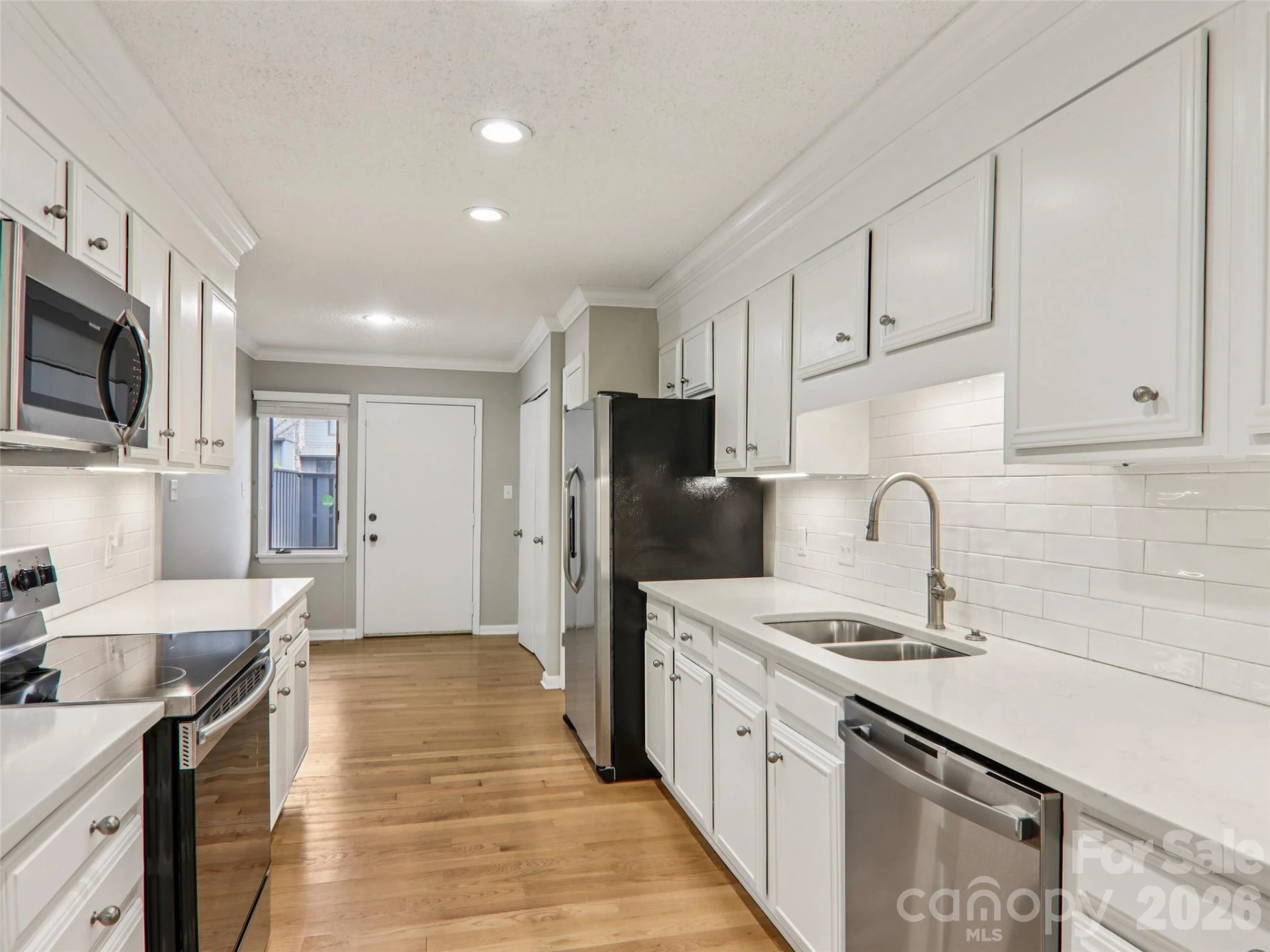 457 Crowfields Drive #6 - Photo 8