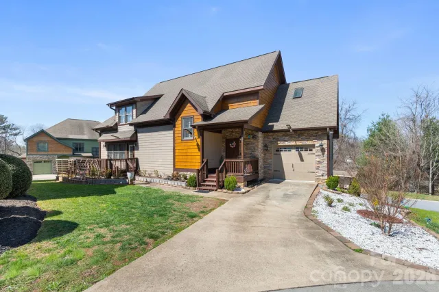 11 Trevors Trail