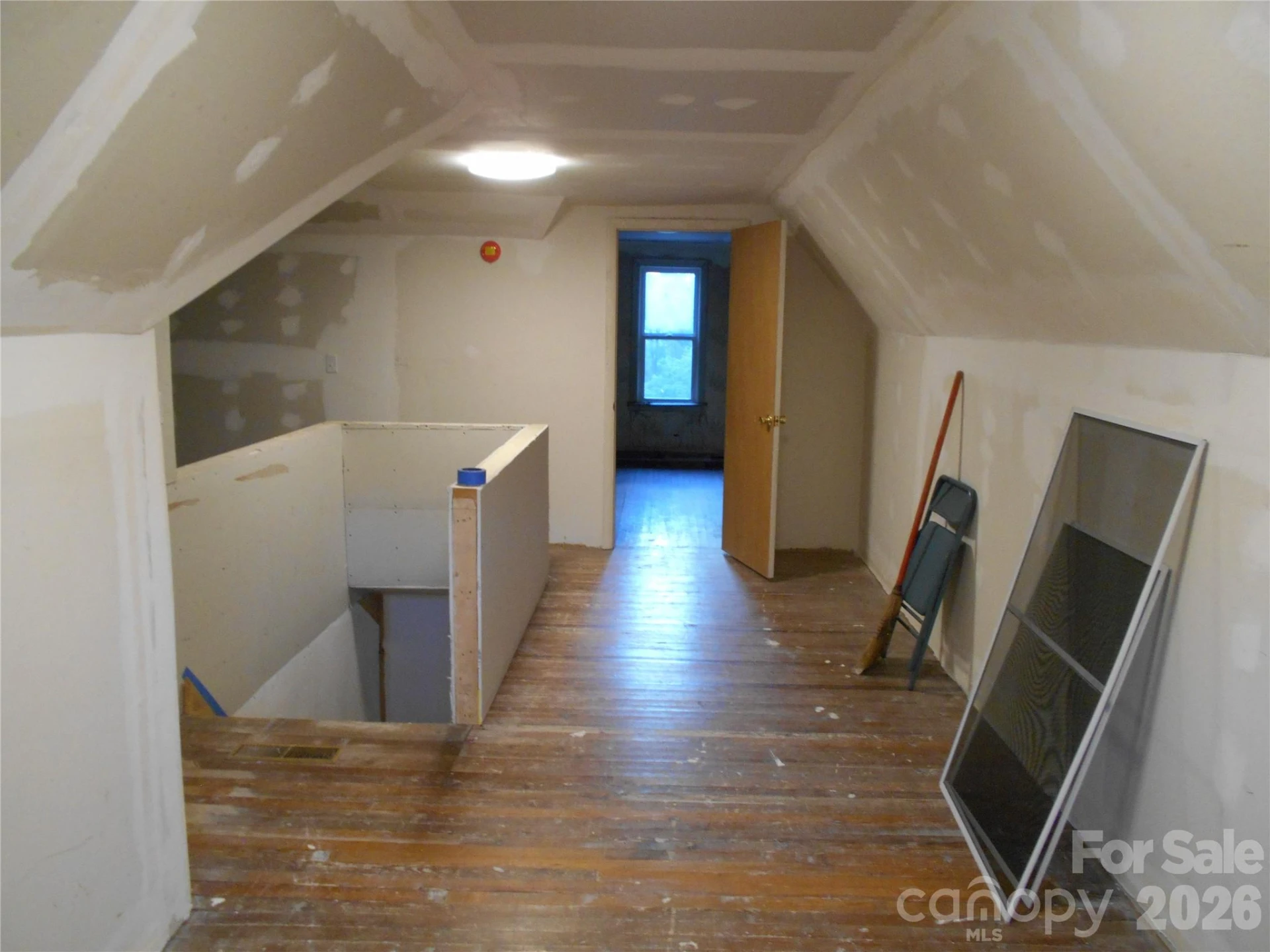 18 Herron Street - Photo 25