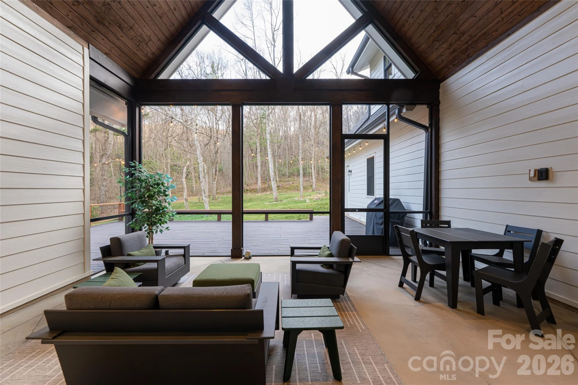 450 Barrington Drive - Photo 32