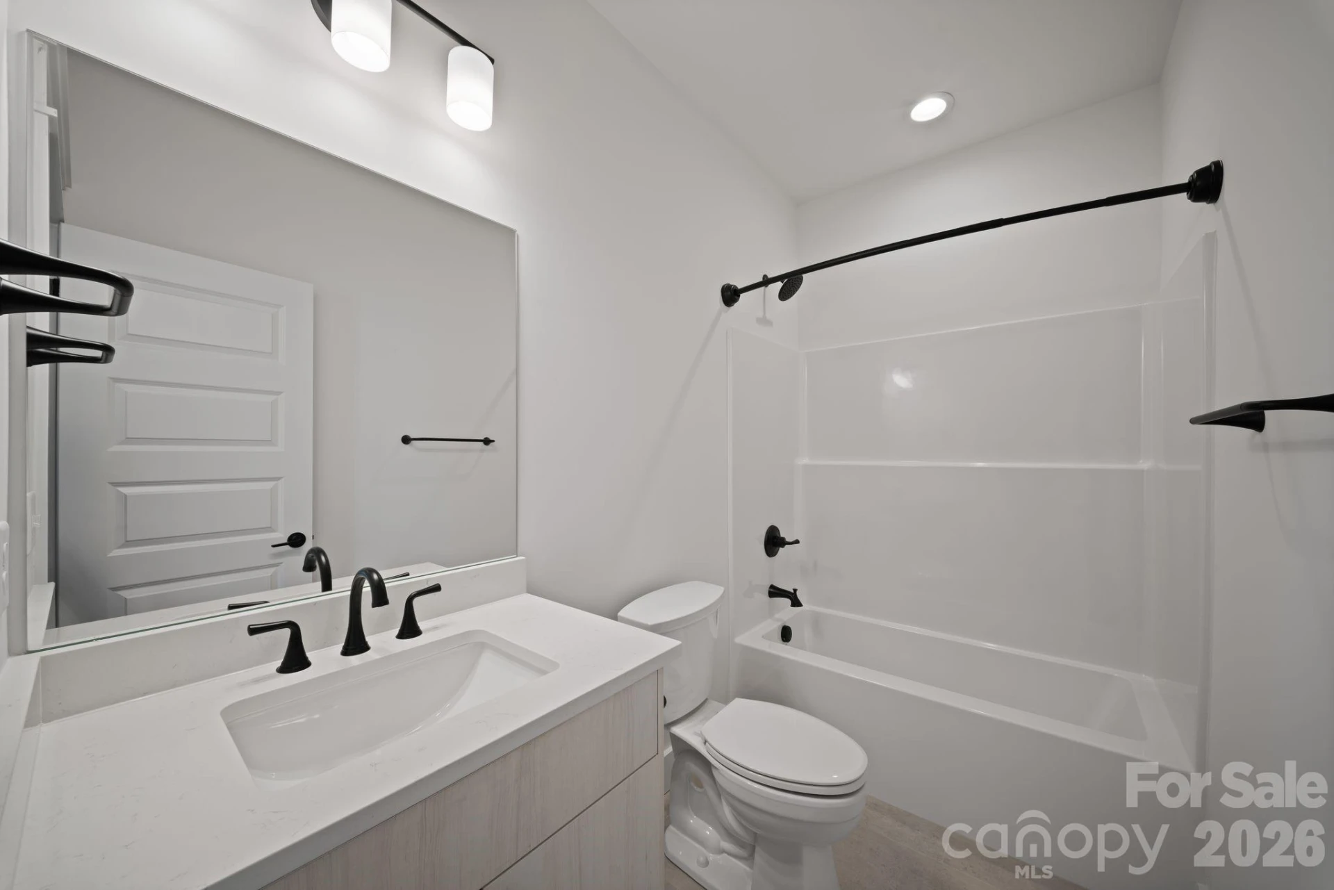 128 Collin Place #35 - Photo 13