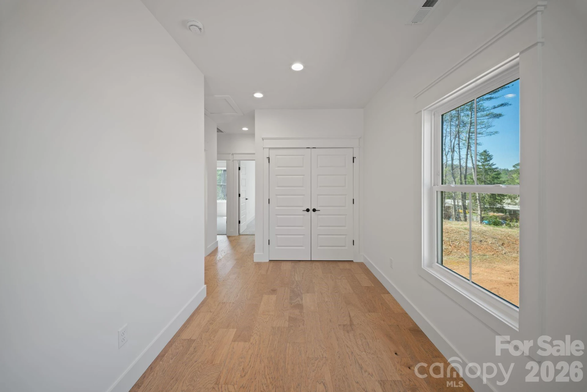 128 Collin Place #35 - Photo 14