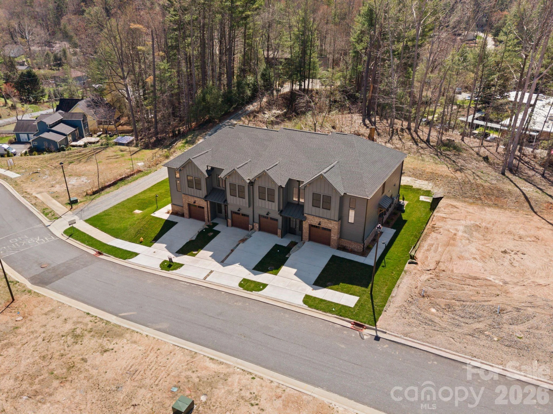 128 Collin Place #35 - Photo 23
