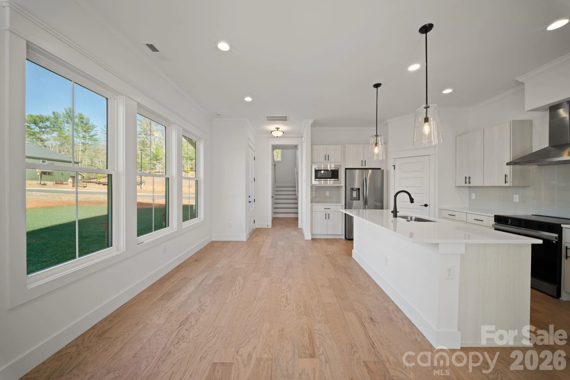 128 Collin Place #35 - Photo 7
