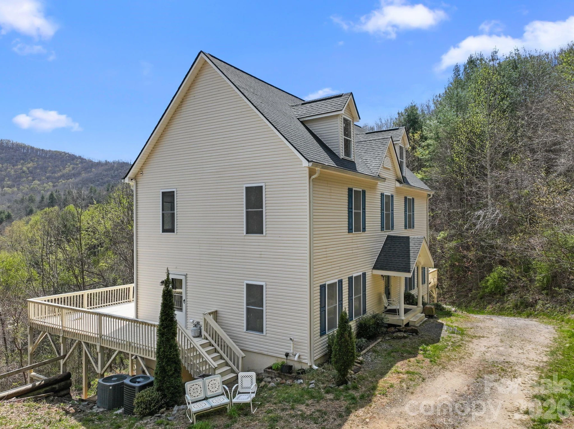 267 Eagles Trace