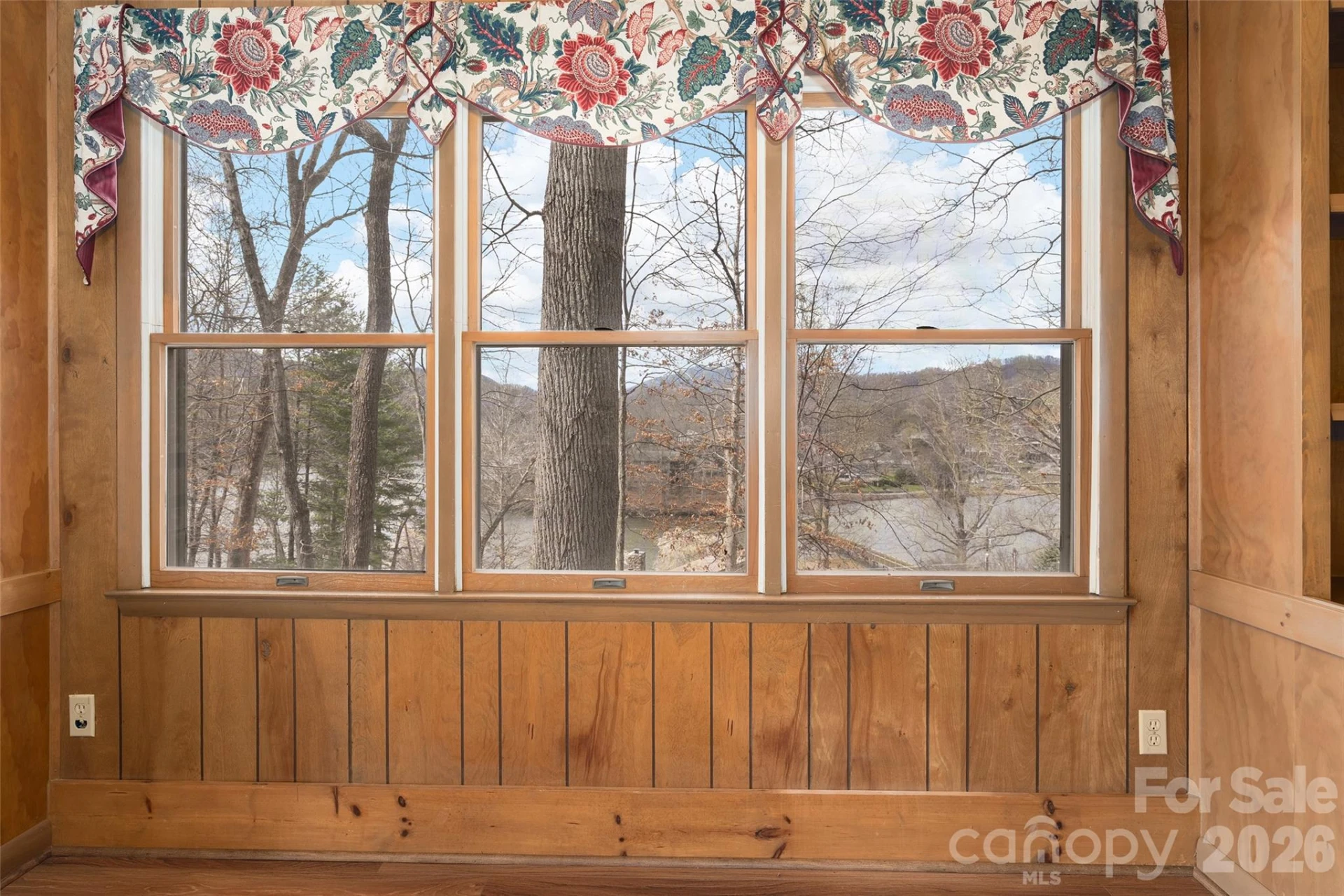 436 Crum Drive - Photo 17