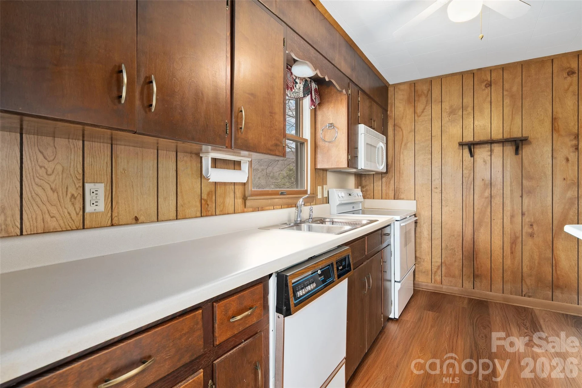436 Crum Drive - Photo 13