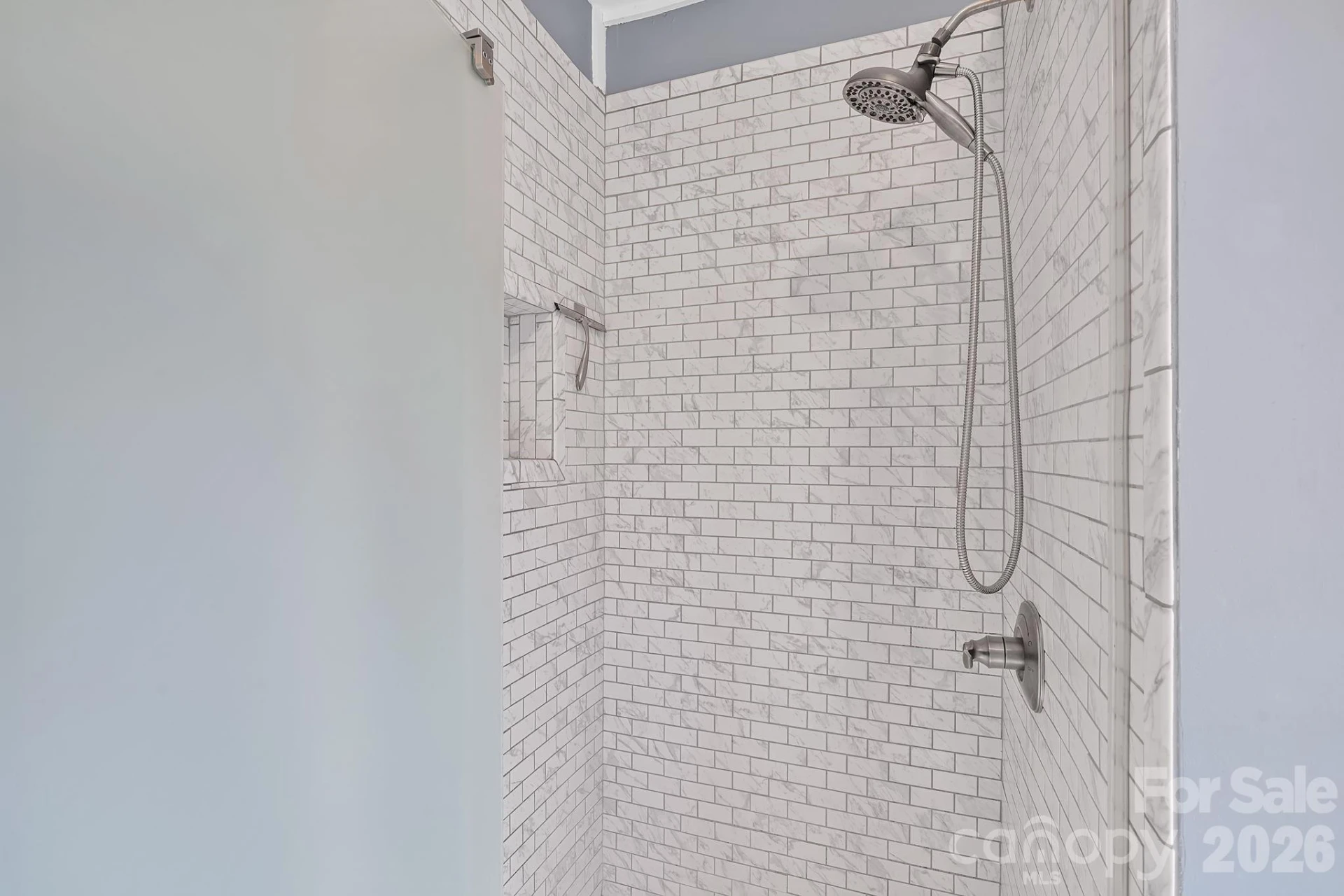 221 Summit Street - Photo 15