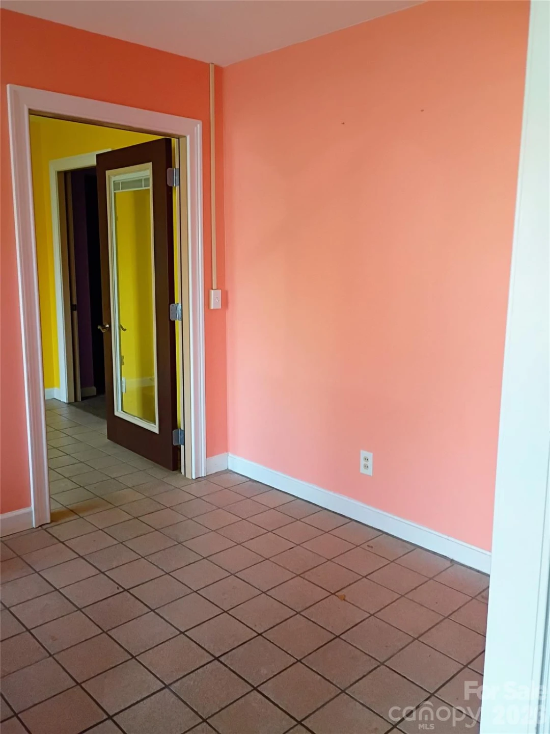 632,644,652 S Broadway Street - Photo 11