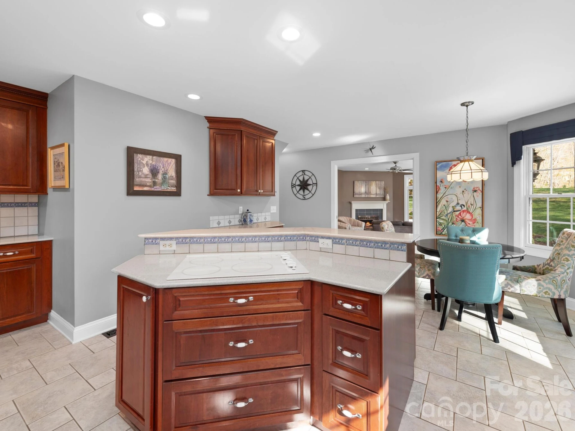 223 Fairway Terrace - Photo 6