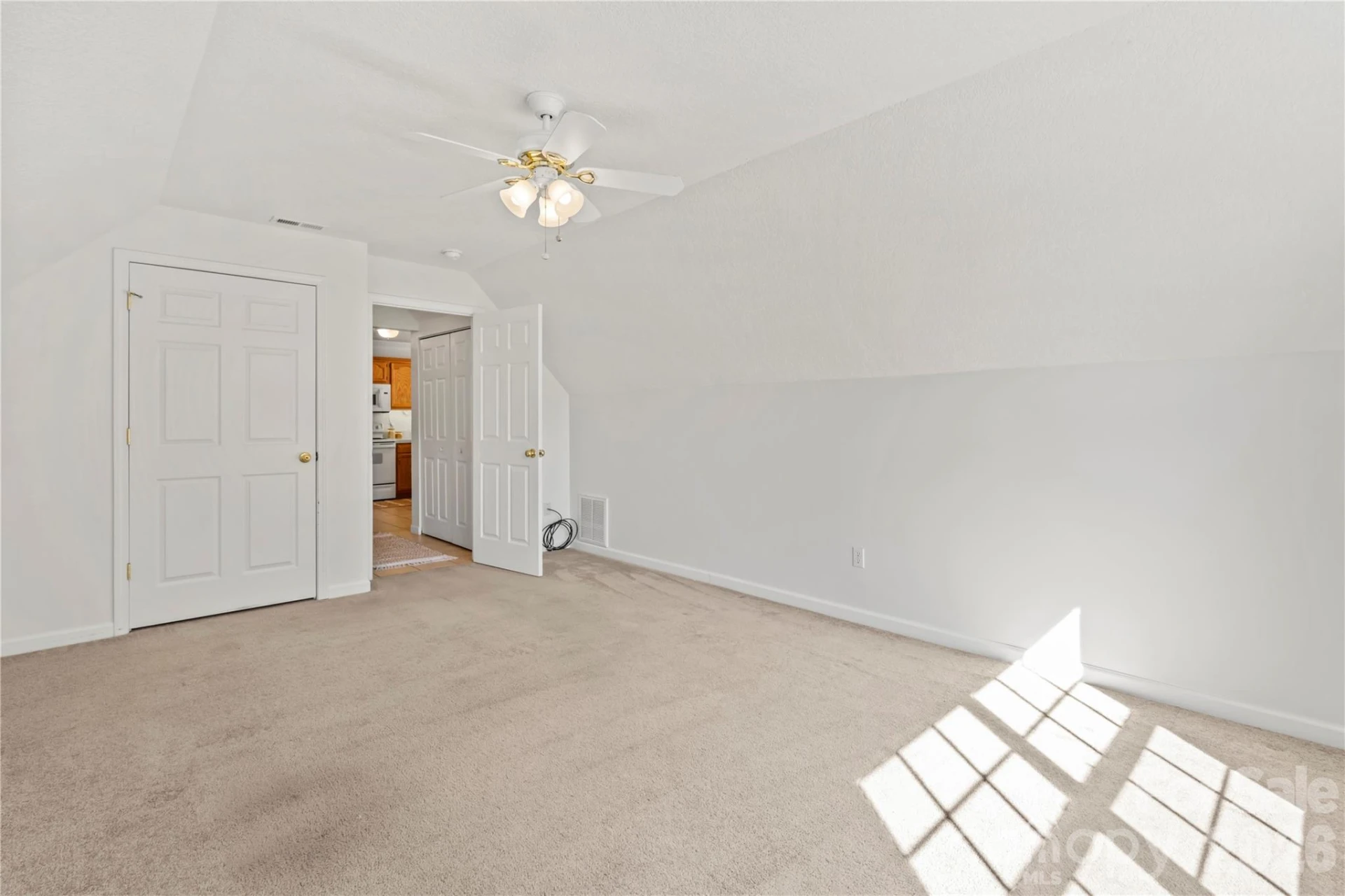 206 Waters Edge Drive - Photo 21