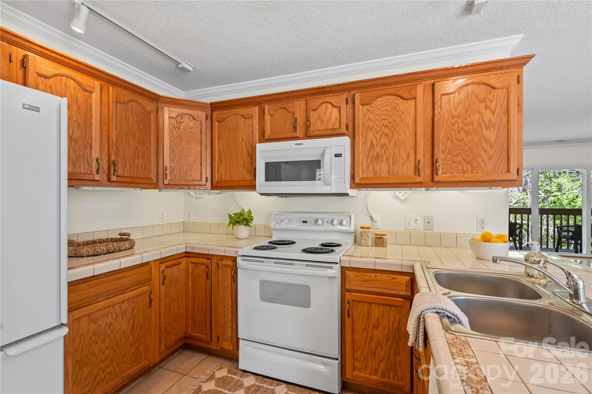 206 Waters Edge Drive - Photo 9