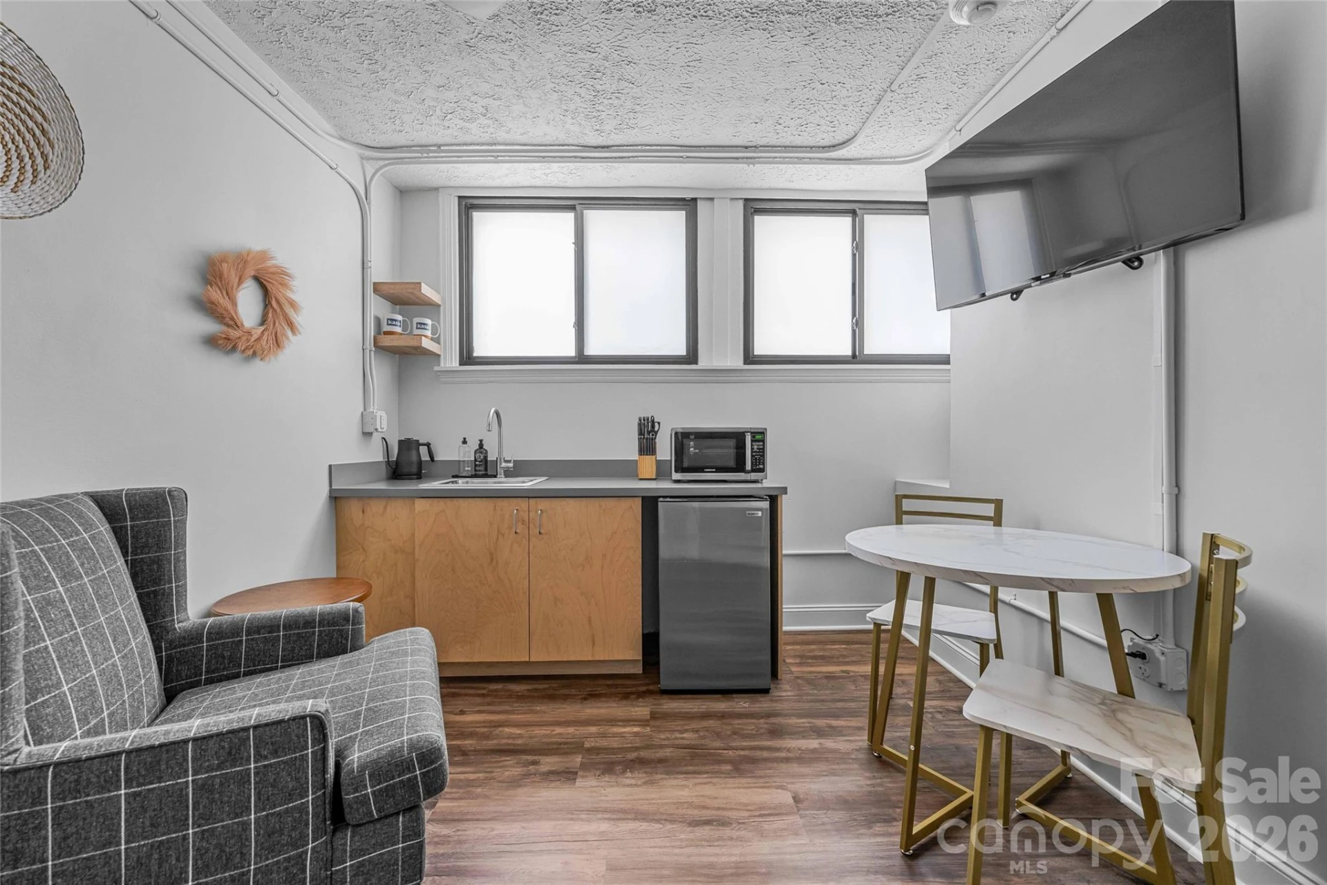 42 Furman Avenue - Photo 4