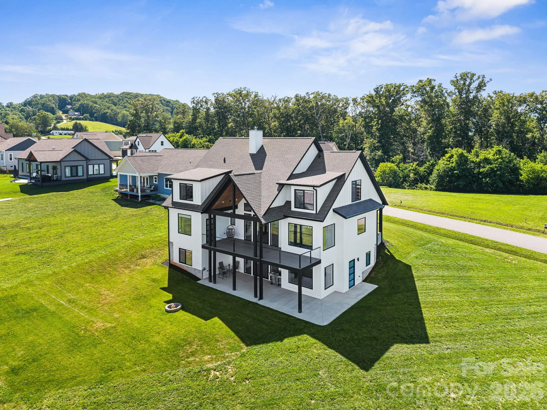 1026 Hillside Ridge Road - Photo 4