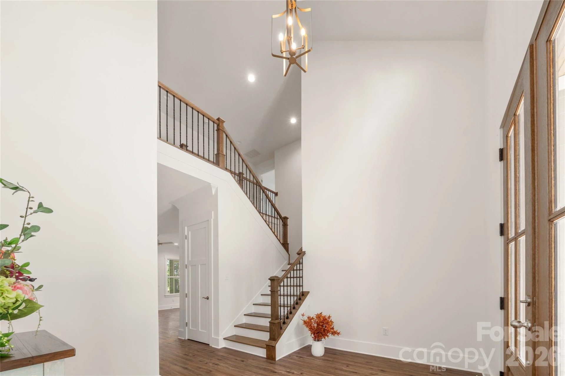 227 Northview Drive - Photo 4