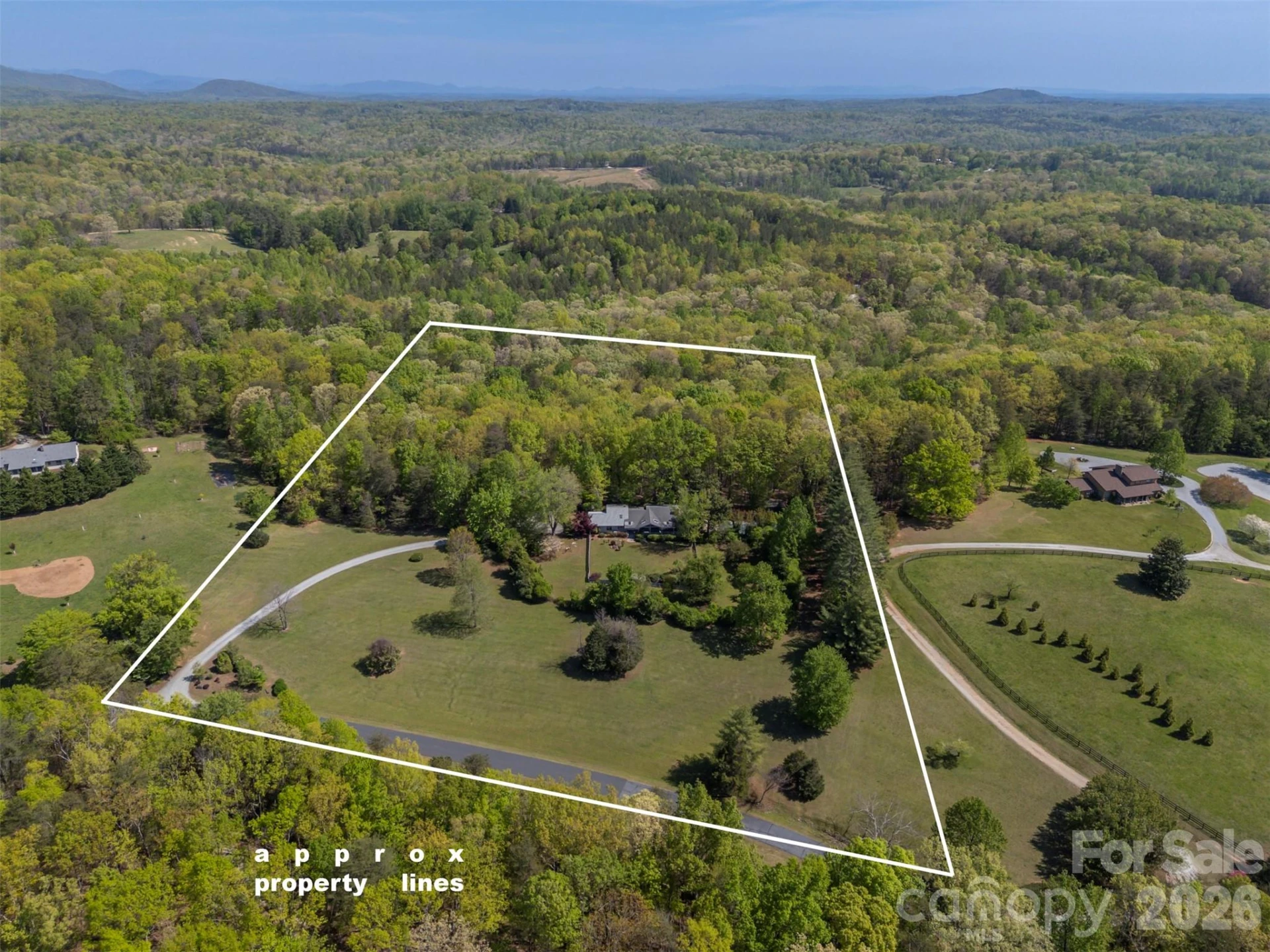 176 Fox Run Lane - Photo 39