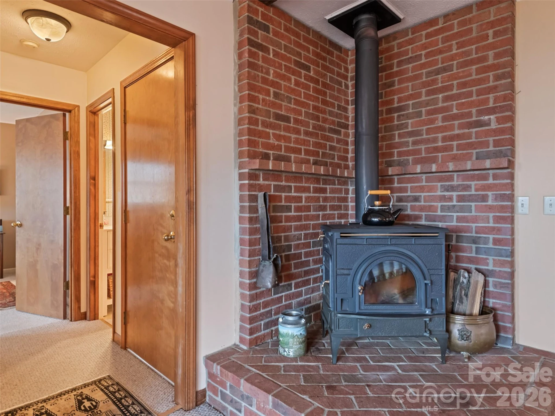 415 Treetop Lane - Photo 10