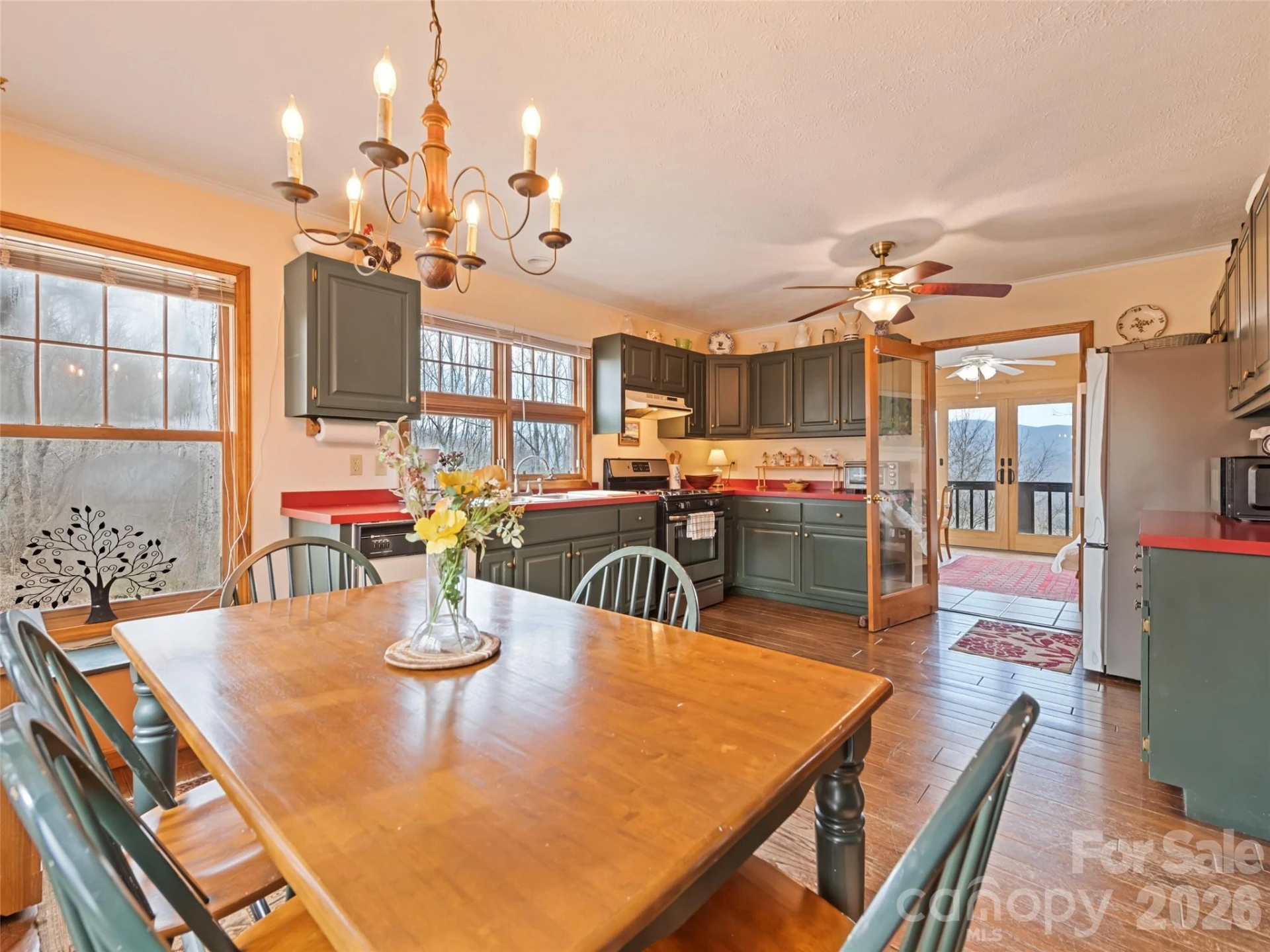 415 Treetop Lane - Photo 12
