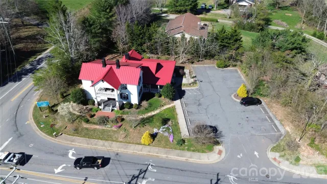 4 Northcrest Drive