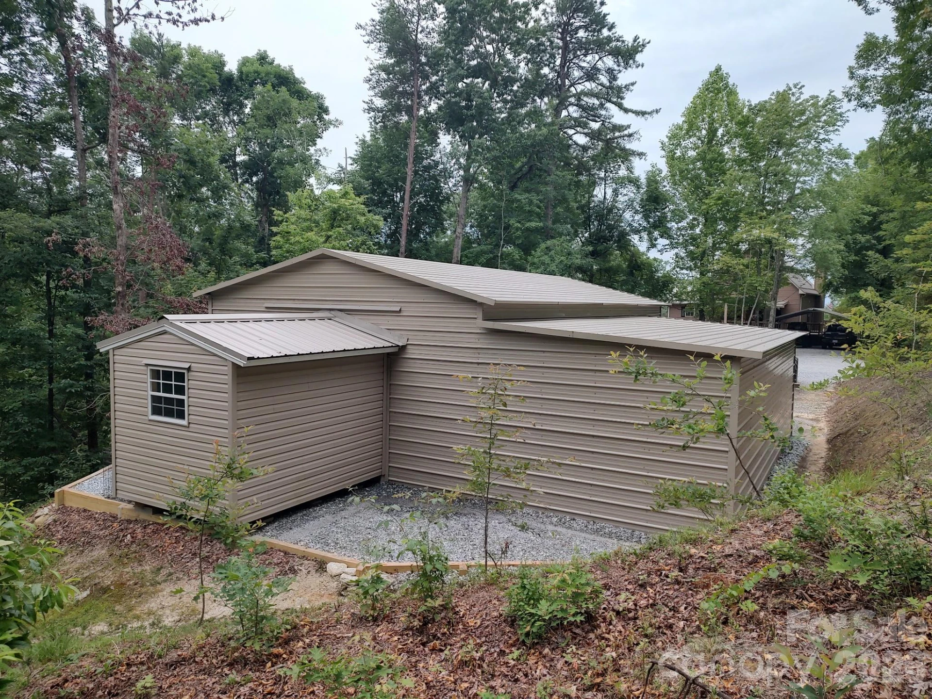 1489 Round Mountain Road - Photo 41