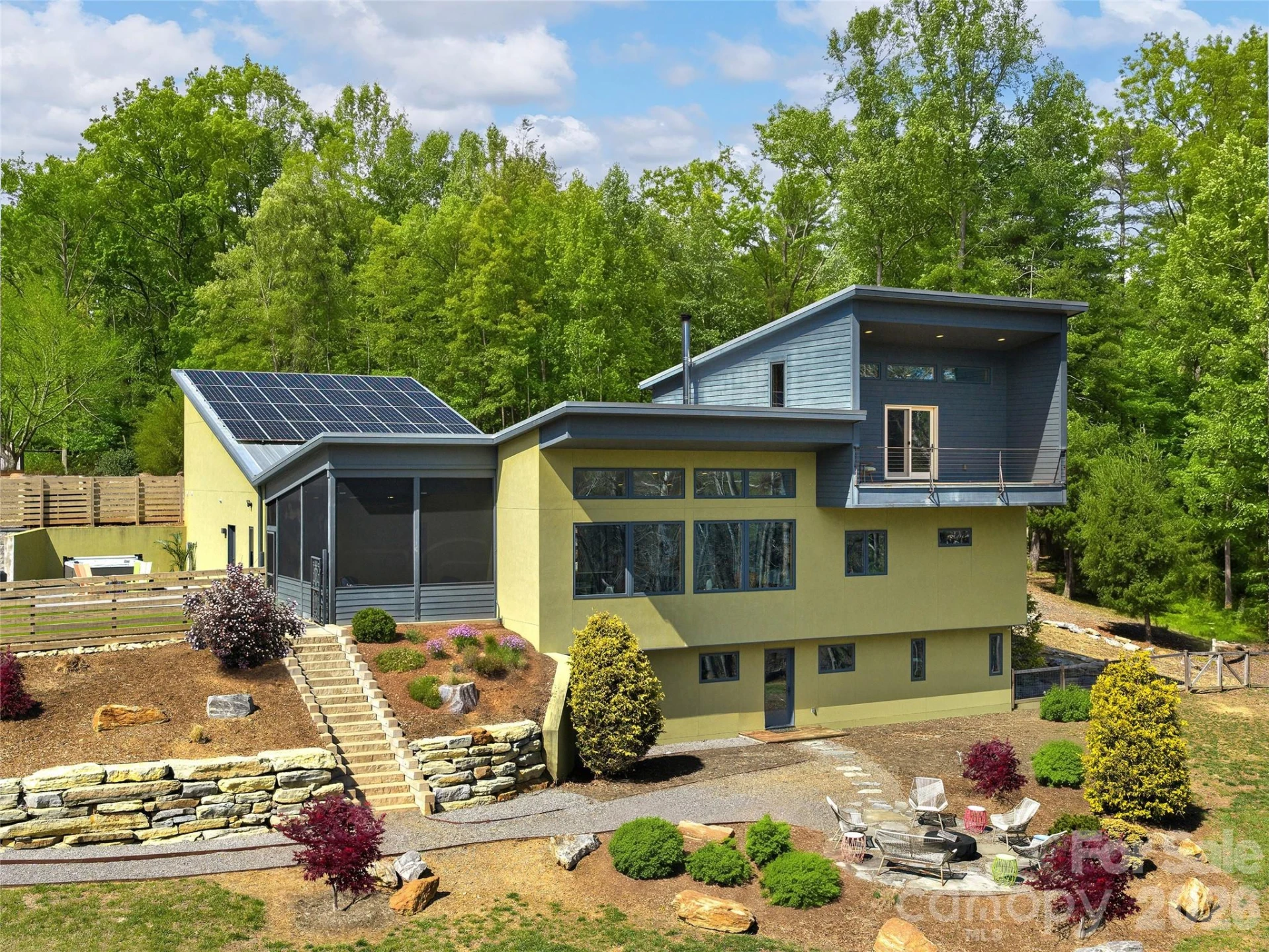 15 Sourwood Lane