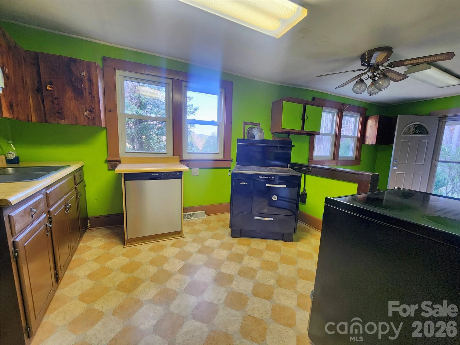 1025 Chandler Cove Road - Photo 6