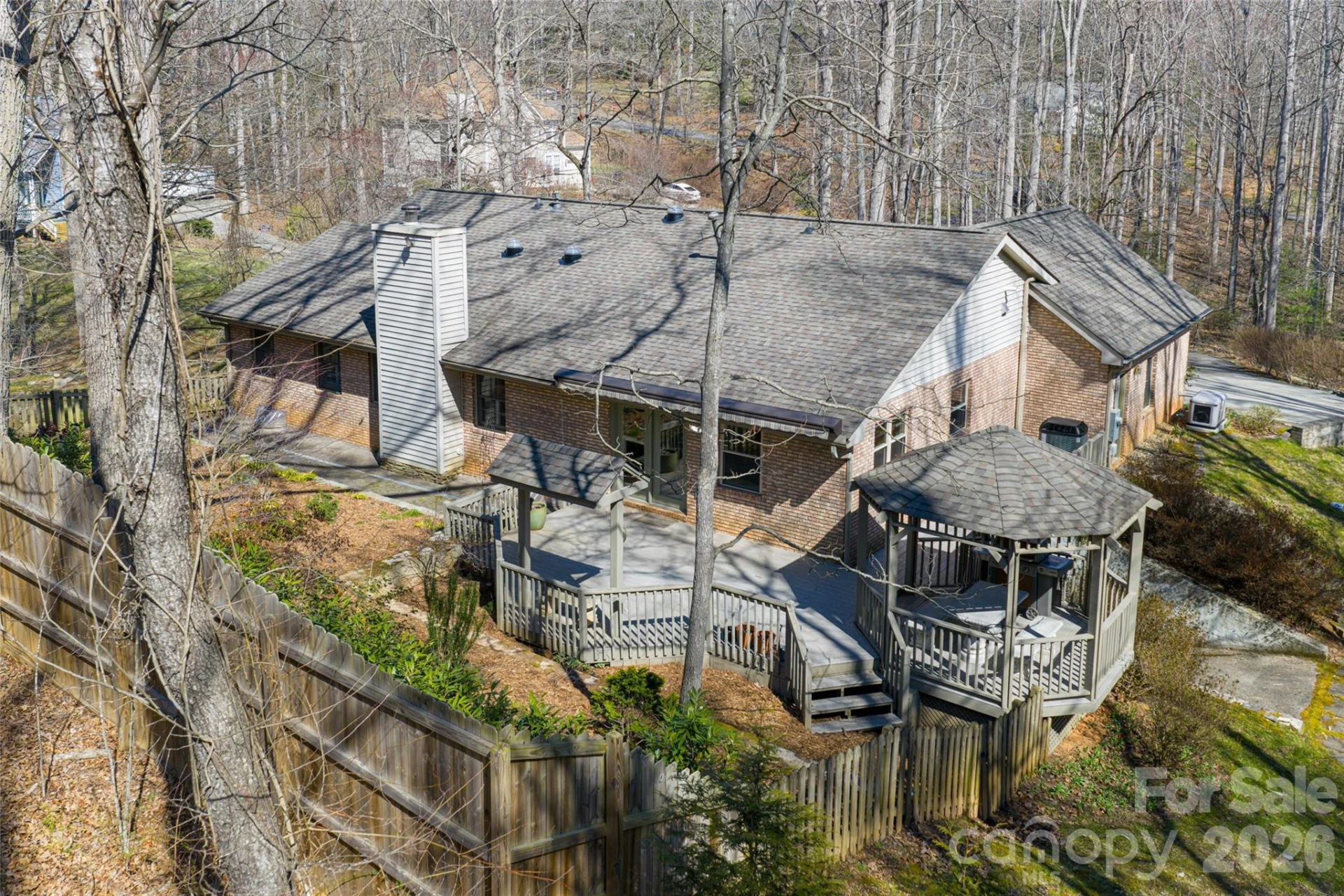 106 Oak Hollow Court - Photo 5