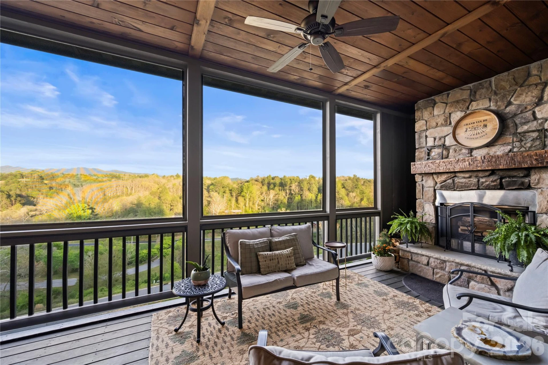 28 Gracie Lane - Photo 11