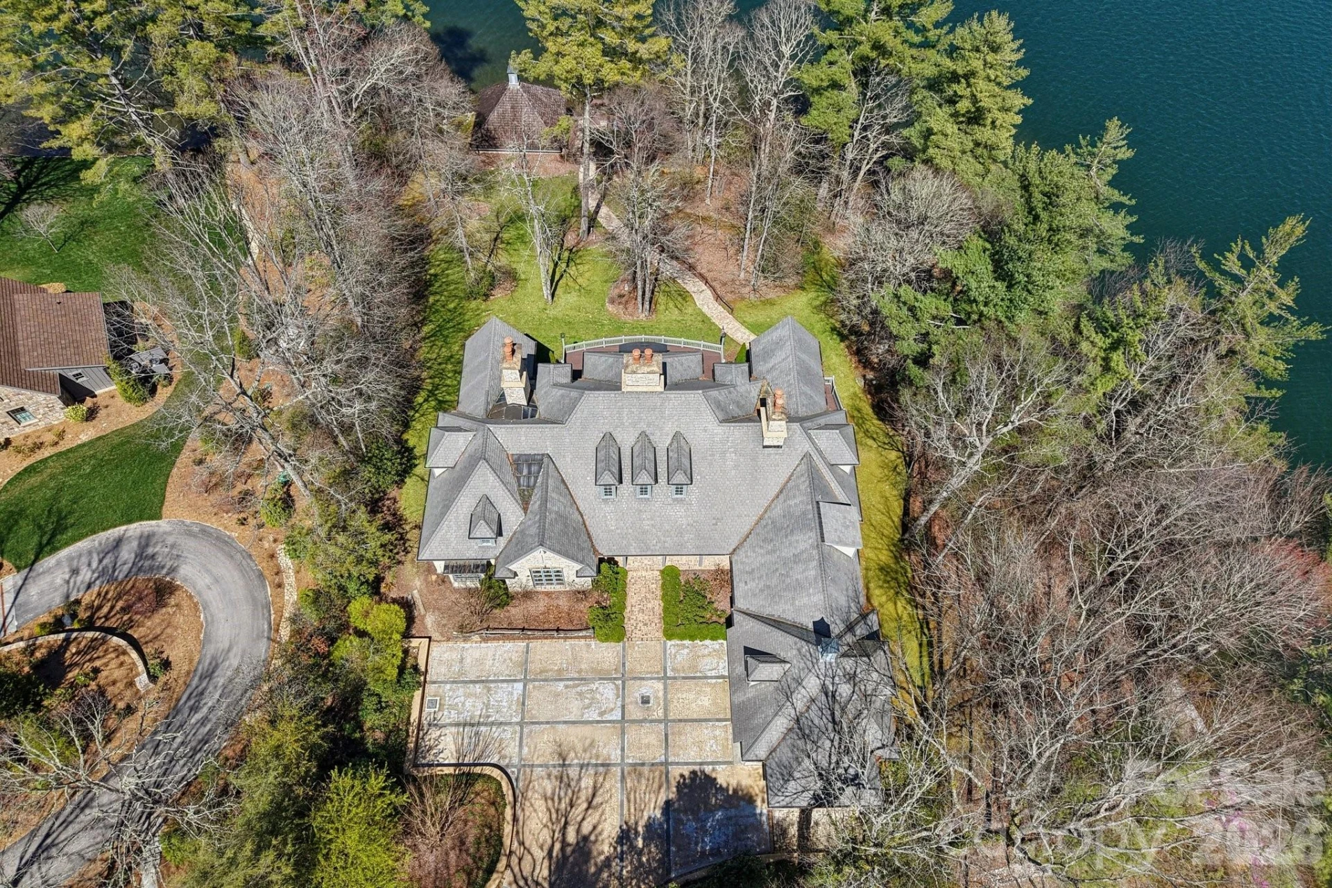 138 Indian Trace - Photo 4