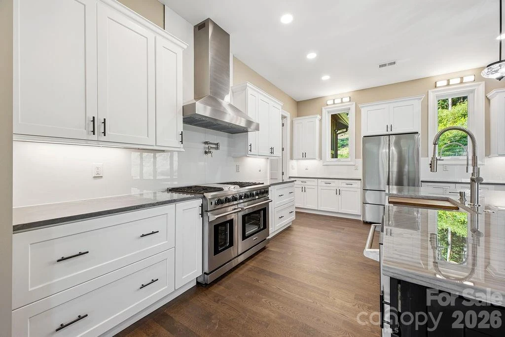 246 Northview Drive - Photo 11