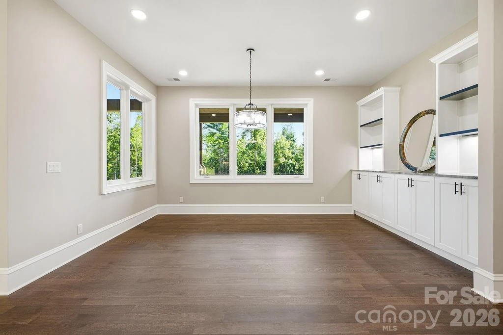 246 Northview Drive - Photo 16
