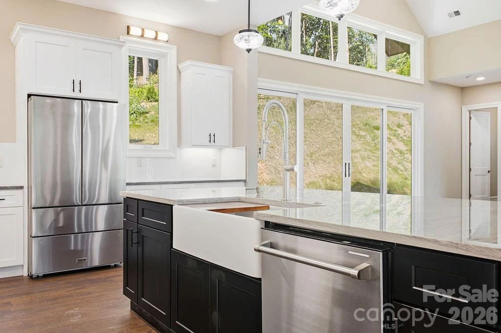 246 Northview Drive - Photo 17