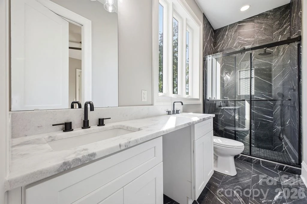 246 Northview Drive - Photo 31