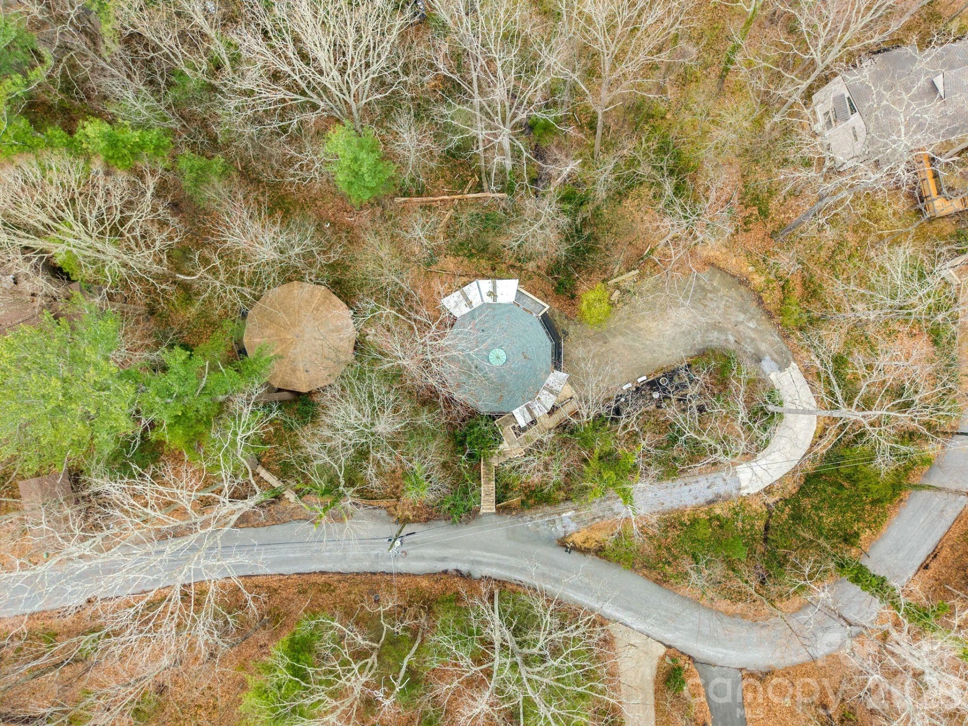 355 Sunset Drive - Photo 42