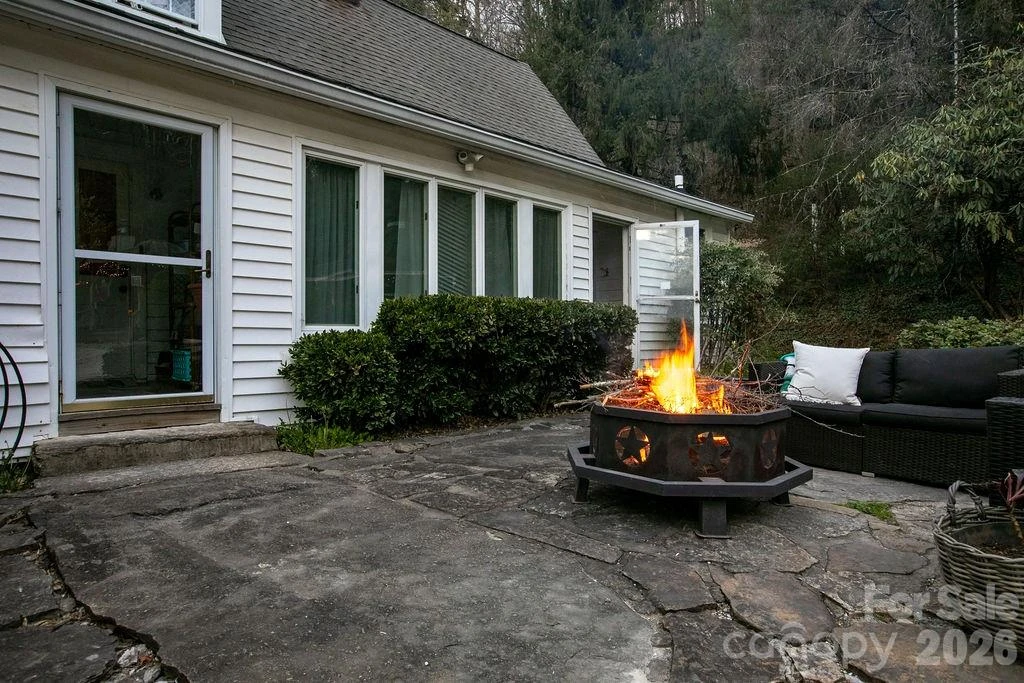 151 Everett Road - Photo 29