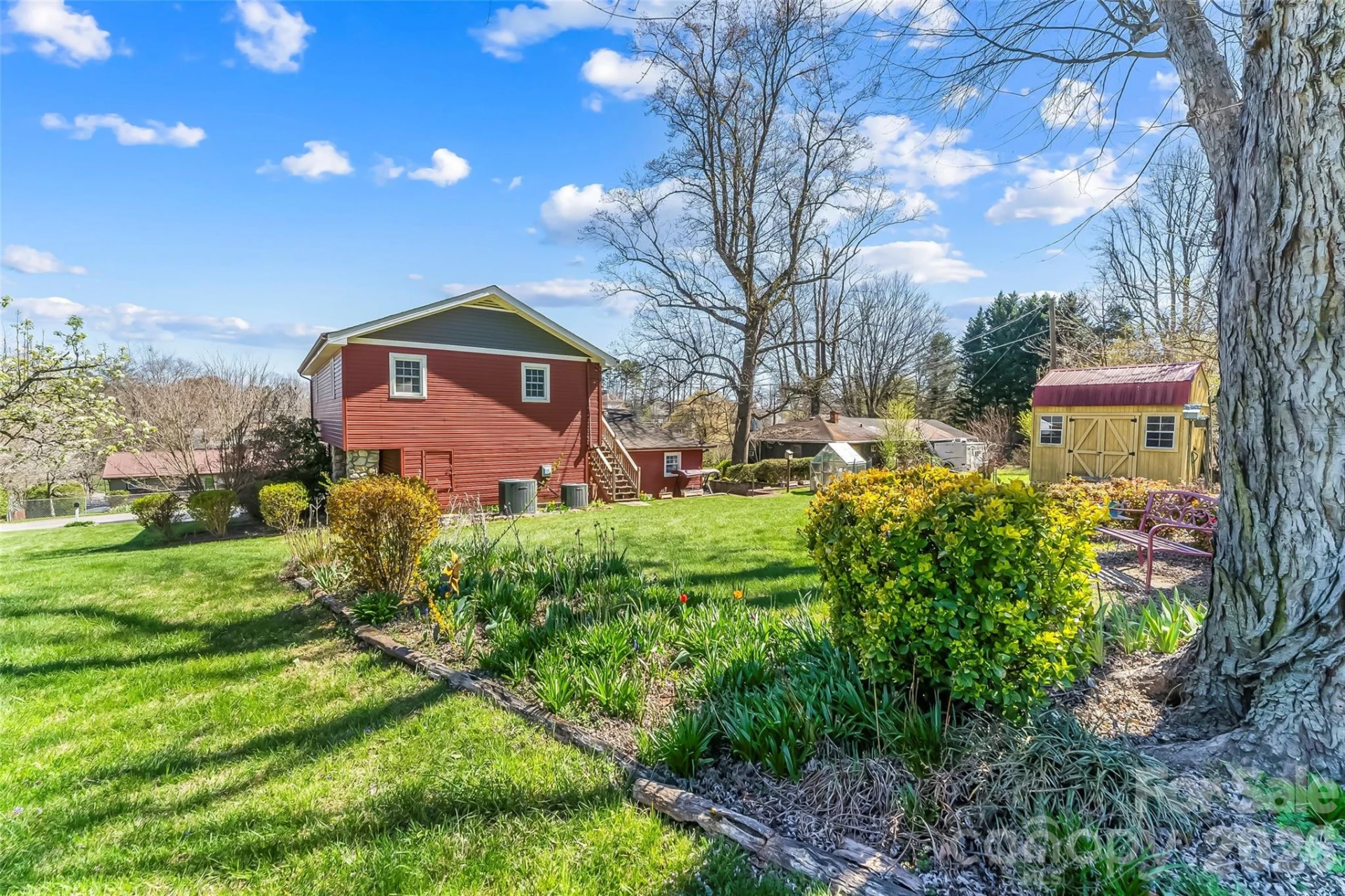 10 Woodmont Drive - Photo 38