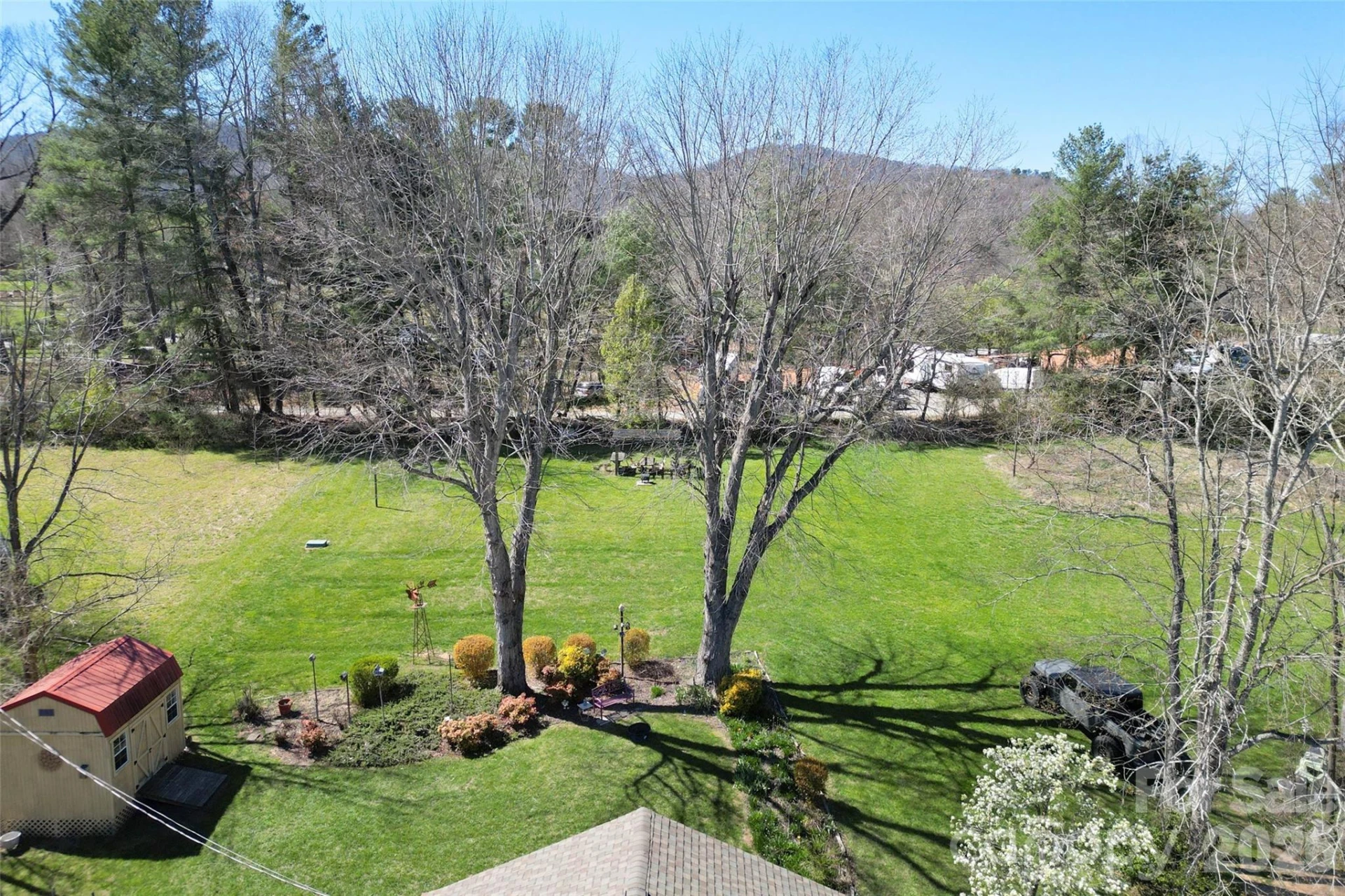 10 Woodmont Drive - Photo 43