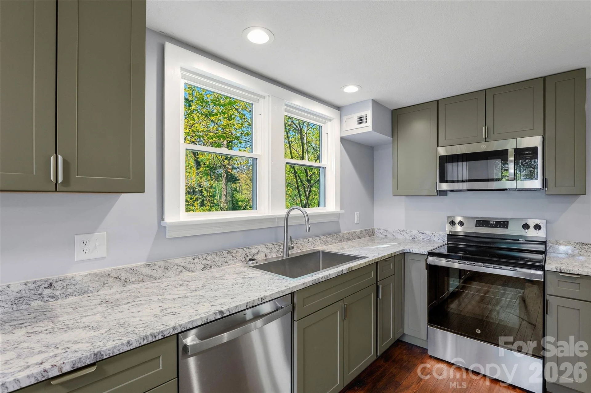 112 Candler School Road - Photo 9