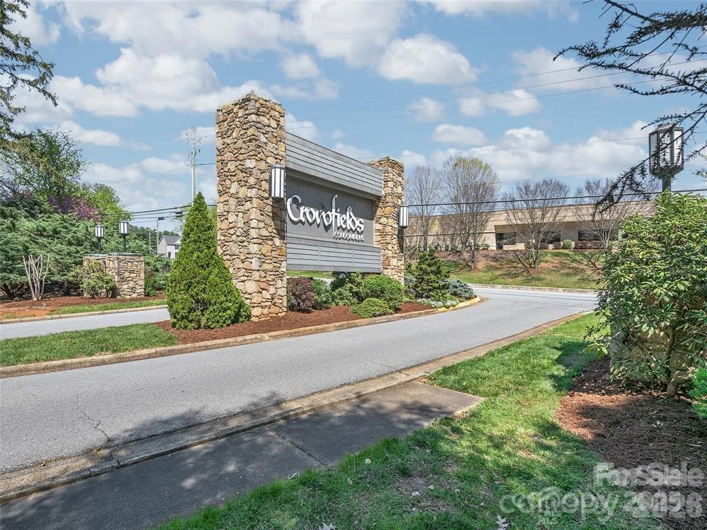 521 Crowfields Lane - Photo 28