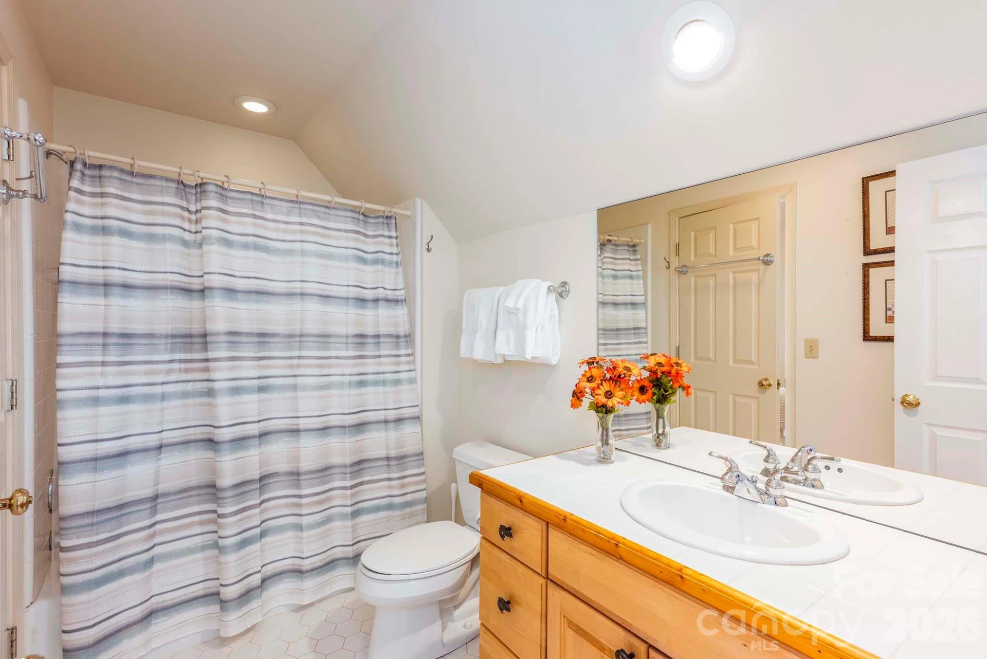 1580 Fairway Drive - Photo 12