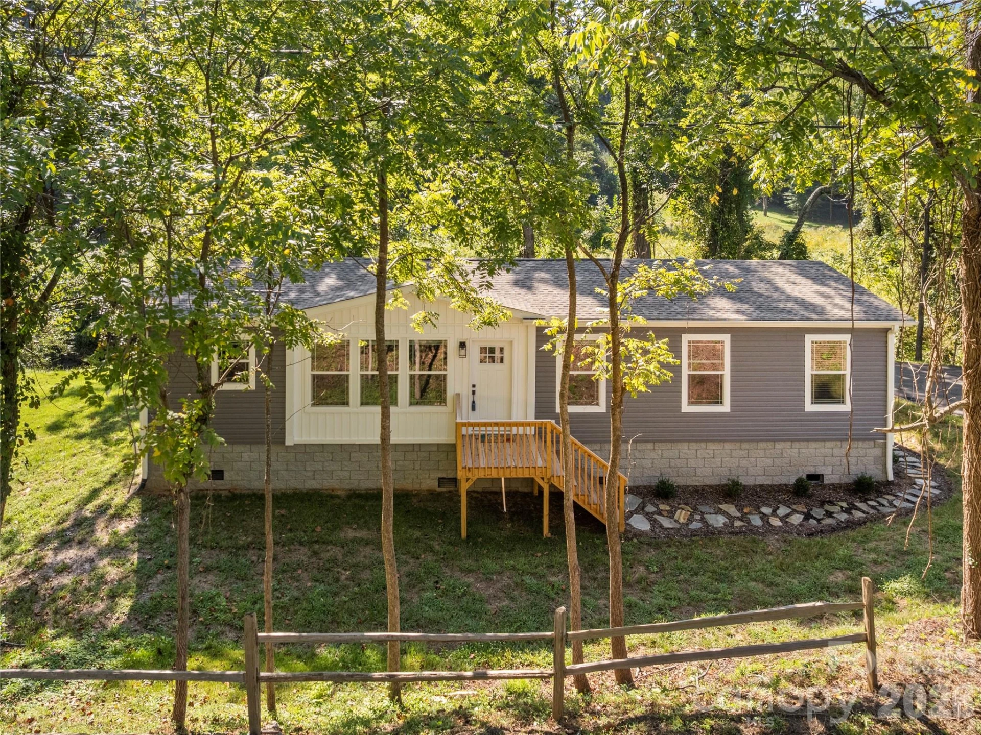 2095 Emmas Grove Road - Photo 25