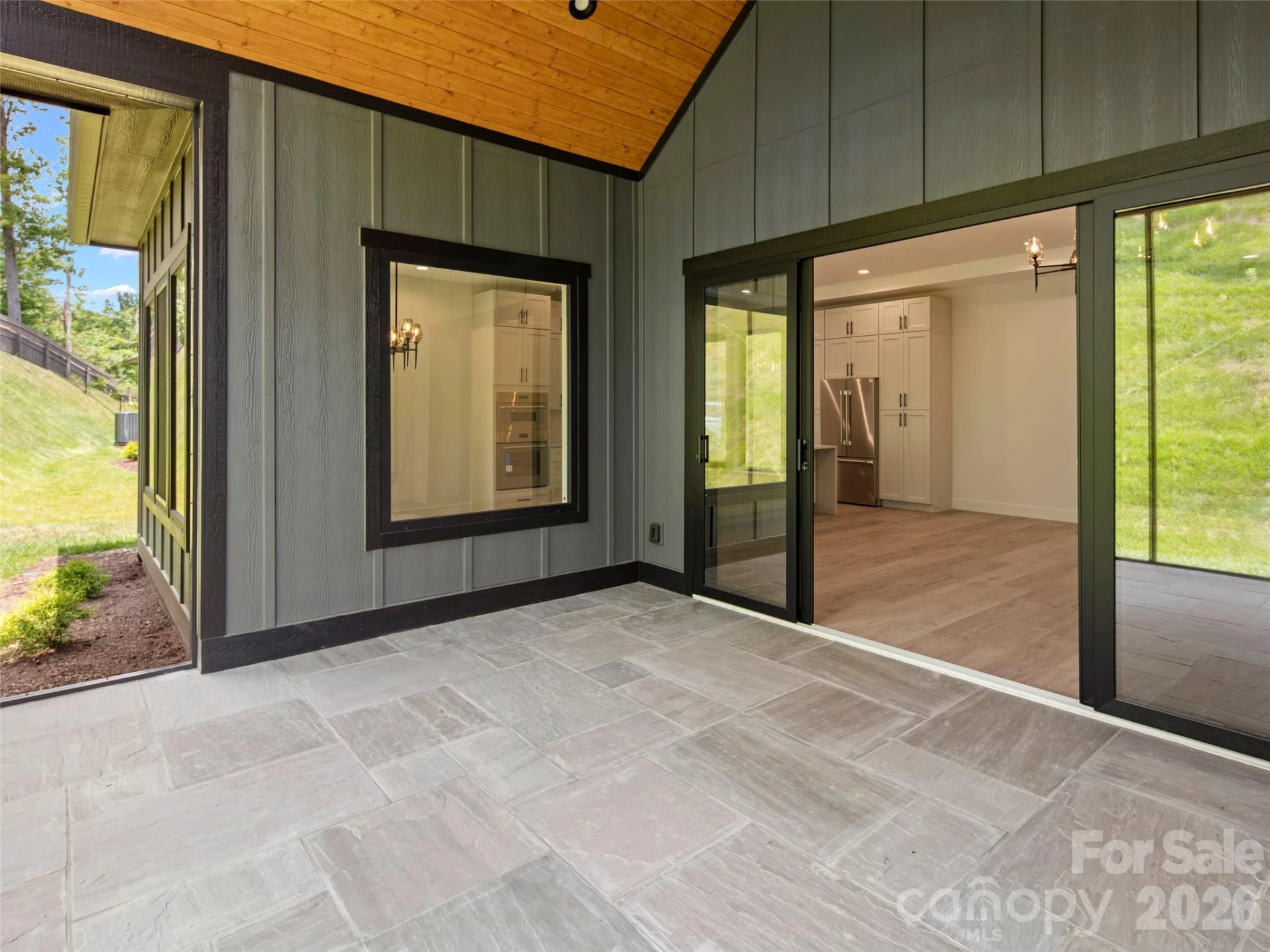 504 Blue River Drive - Photo 15