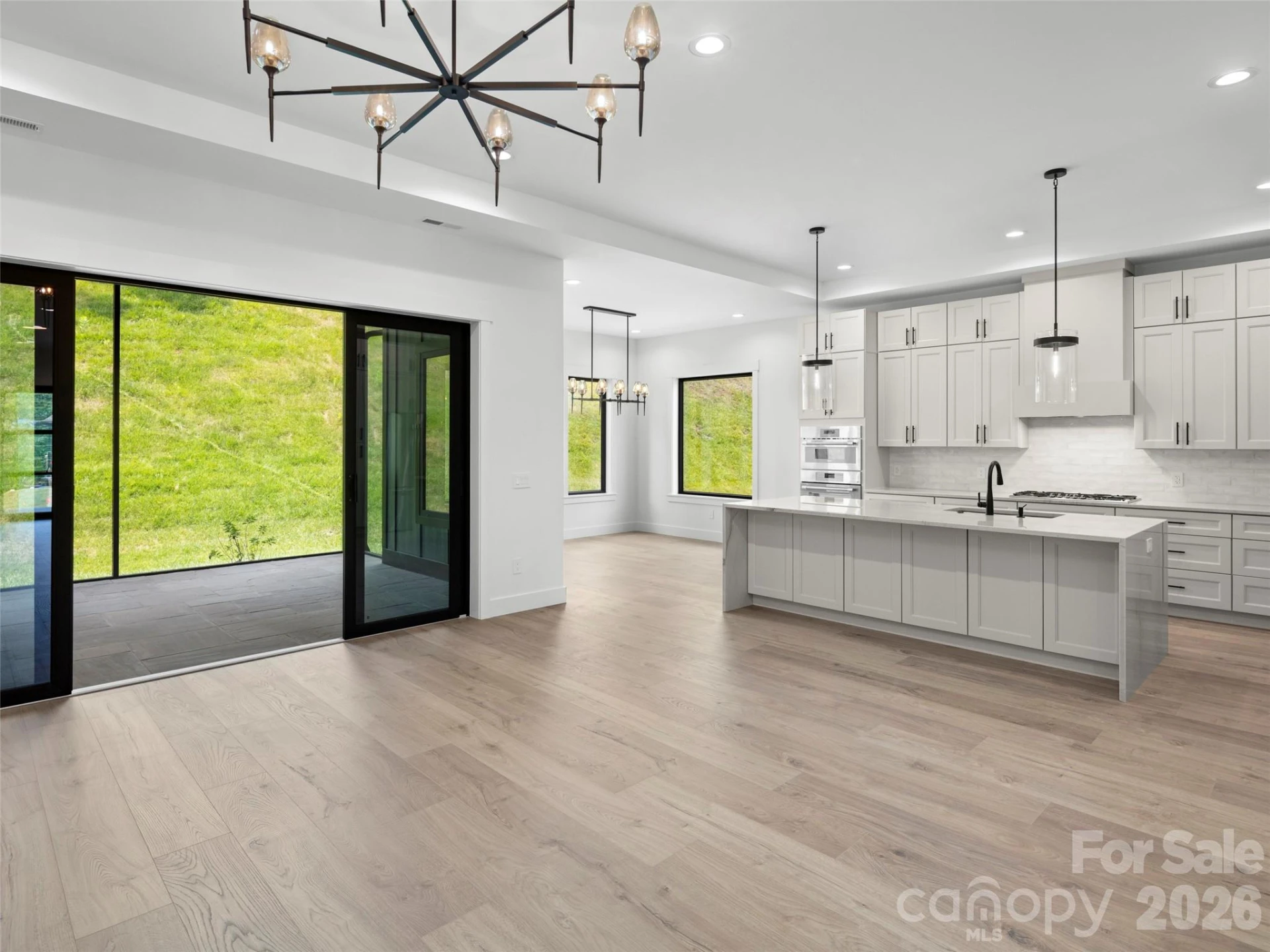 504 Blue River Drive - Photo 4