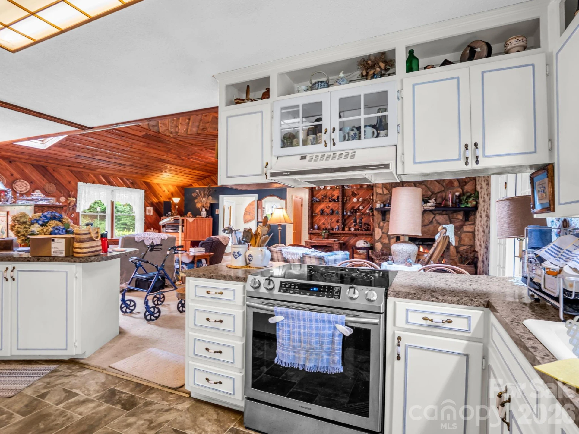 103 Maplewood Lane - Photo 16