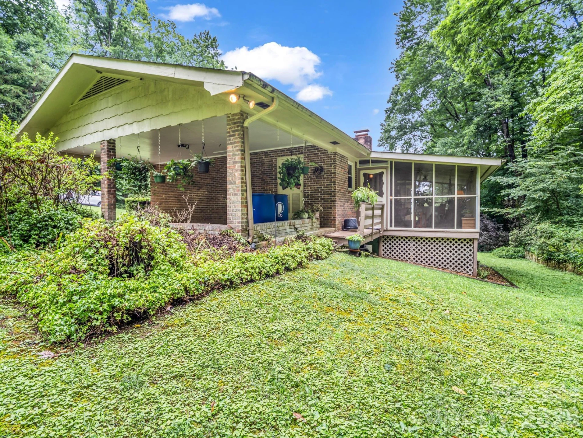 103 Maplewood Lane - Photo 6