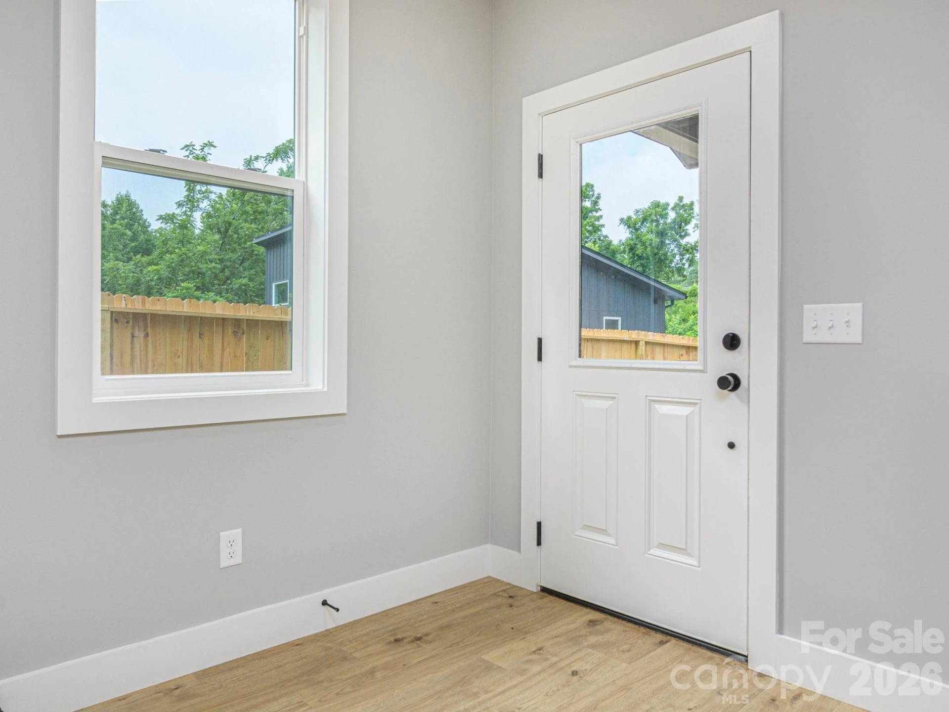 112 Shady Oak Drive - Photo 9
